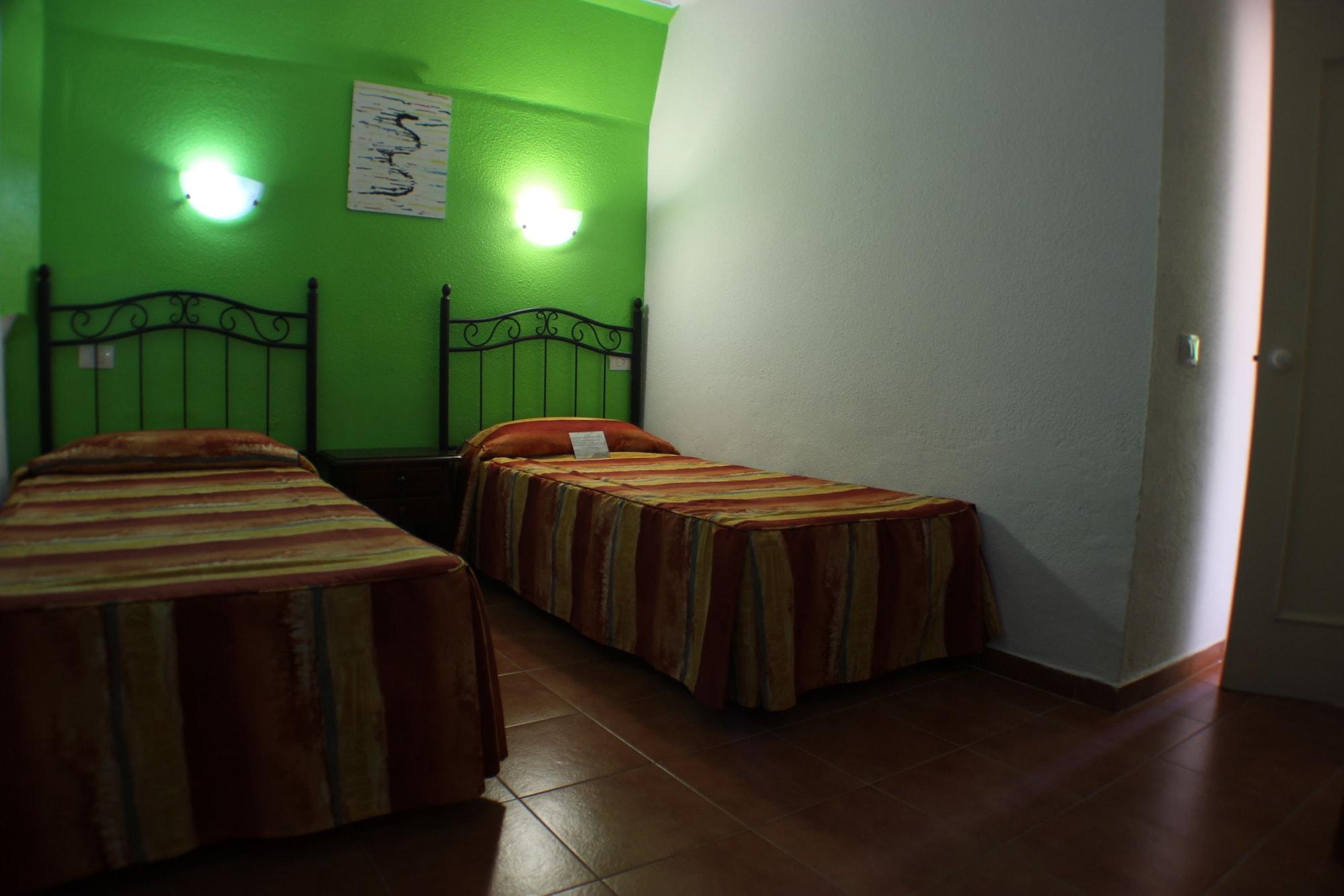 Aparthotel La Piramide Costa De Antigua Exterior photo
