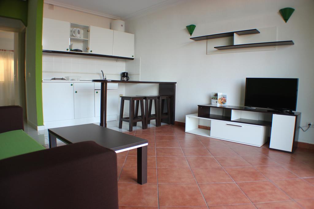 Aparthotel La Piramide Costa De Antigua Room photo