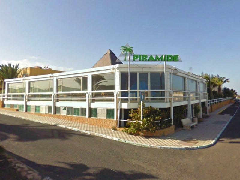 Aparthotel La Piramide Costa De Antigua Exterior photo